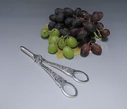 Pair of Sterling Silver Victorian Grape Scissors / Shears 1