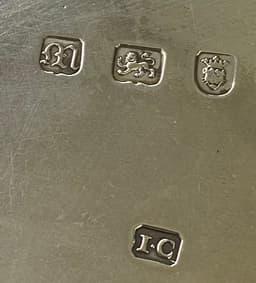 5F28A5F2-CBC9-4384-AA64-A869EEFB784F