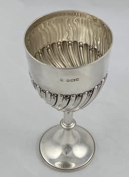 W197x32