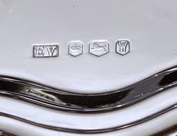 W85x8h