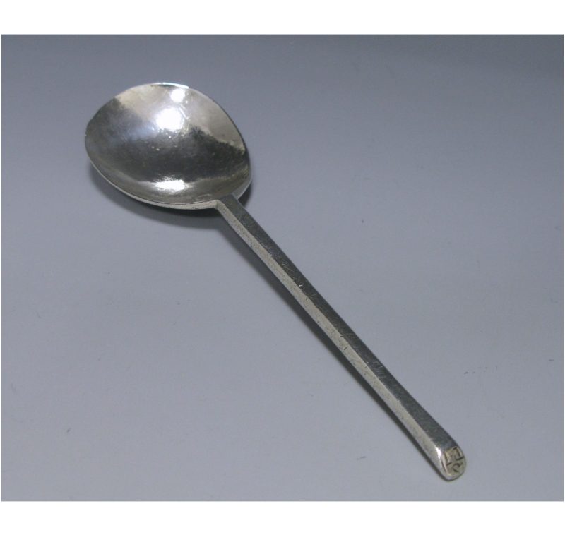 A James I Silver slip top spoon