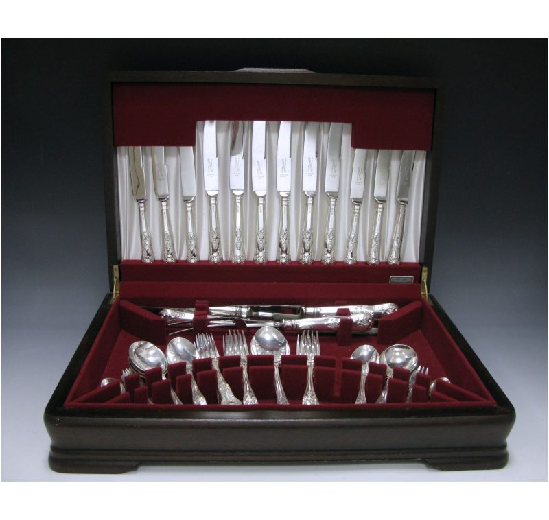 Sterling Silver Kings Pattern Cutlery Service made in 1972-74