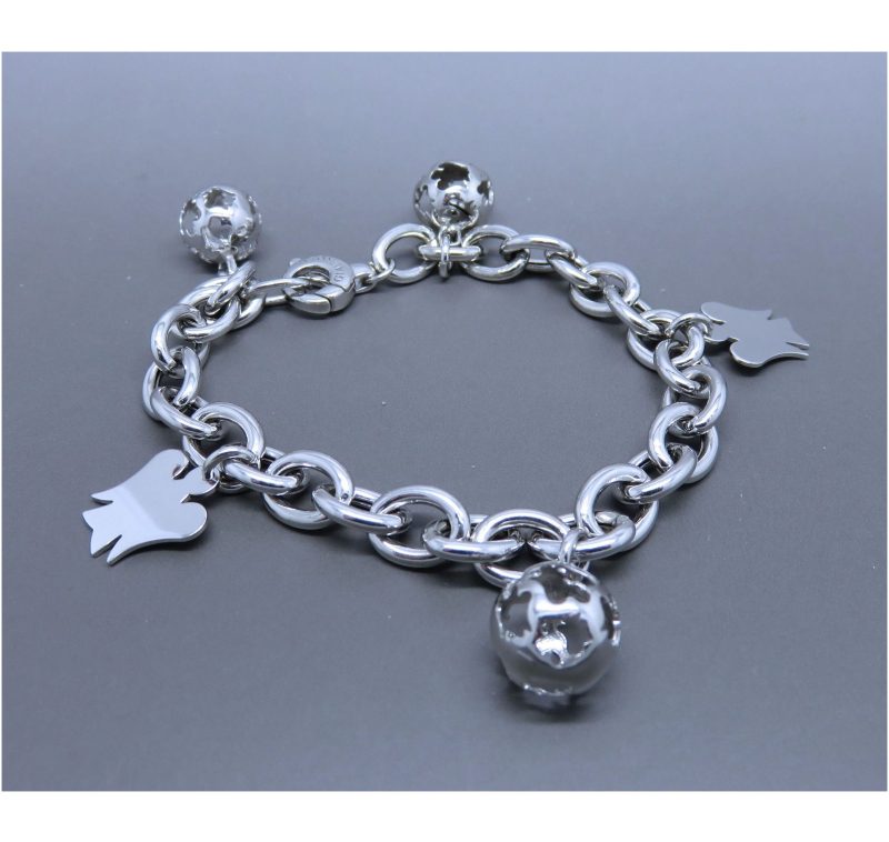 A Sterling Silver Bracelet