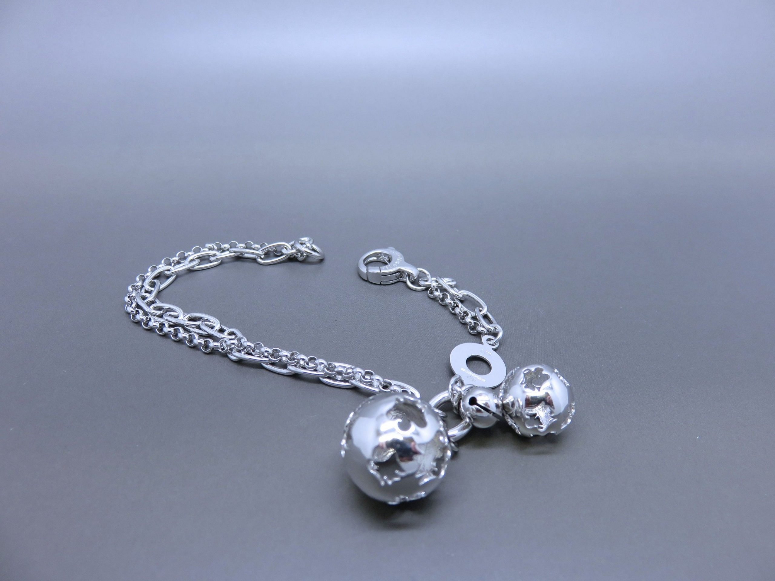 A Sterling Silver bracelet with Charms  1
