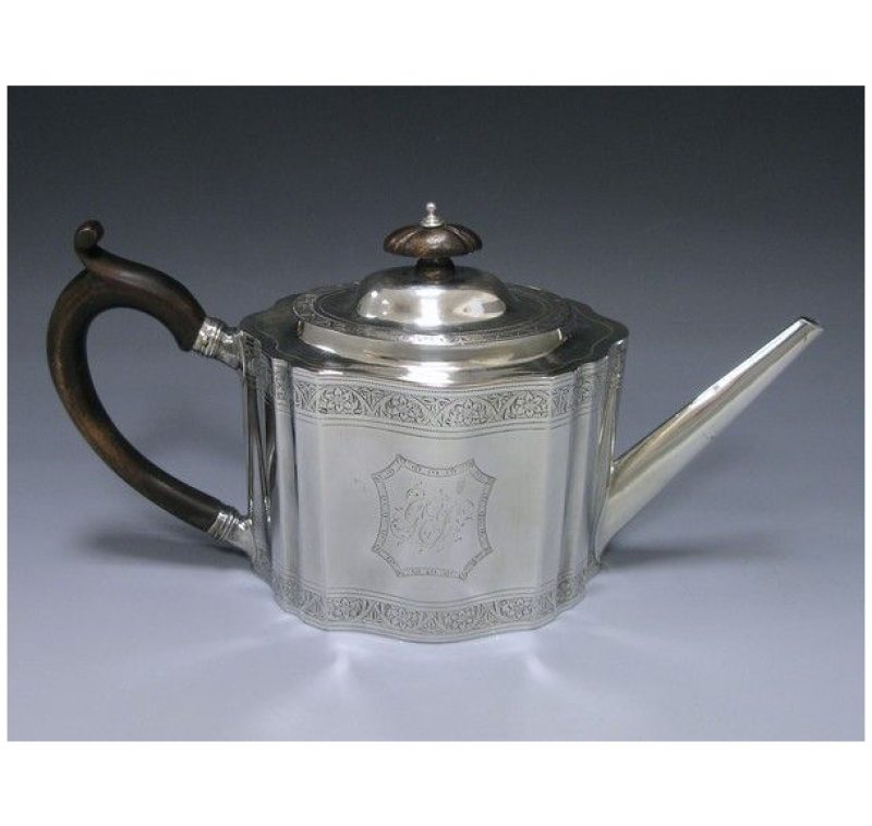 Antique Silver George III Teapot made in 1792