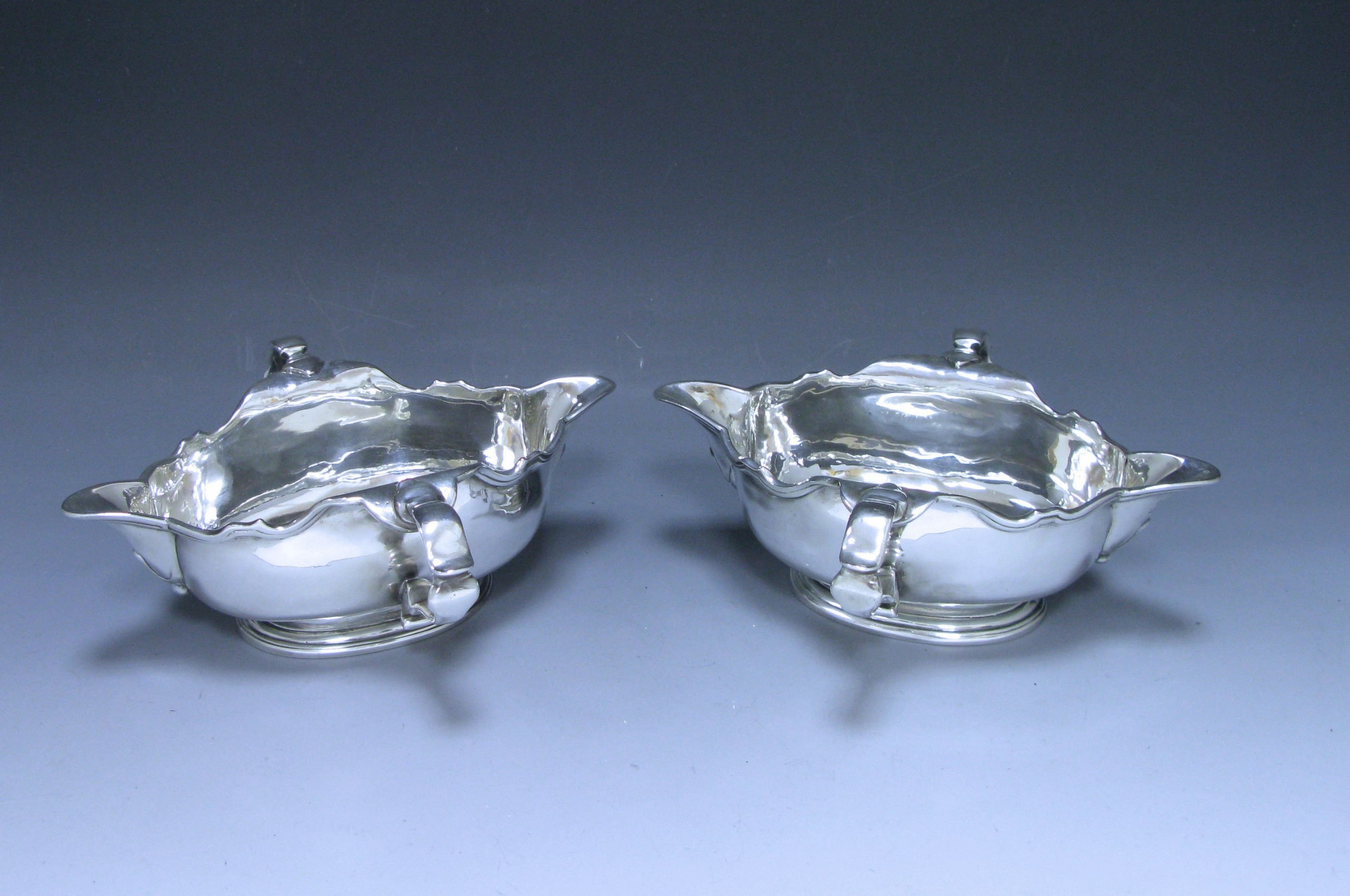 Pair of George II double- lipped Sauce Boats 1