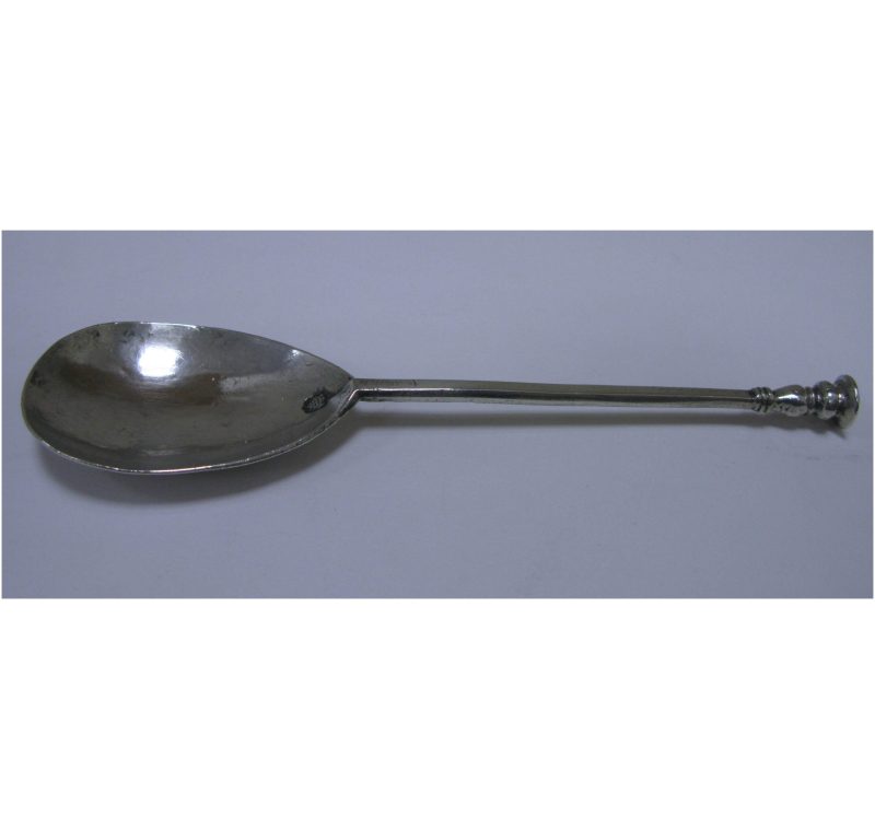 Sterling Silver James I Seal Top Spoon made in 1618