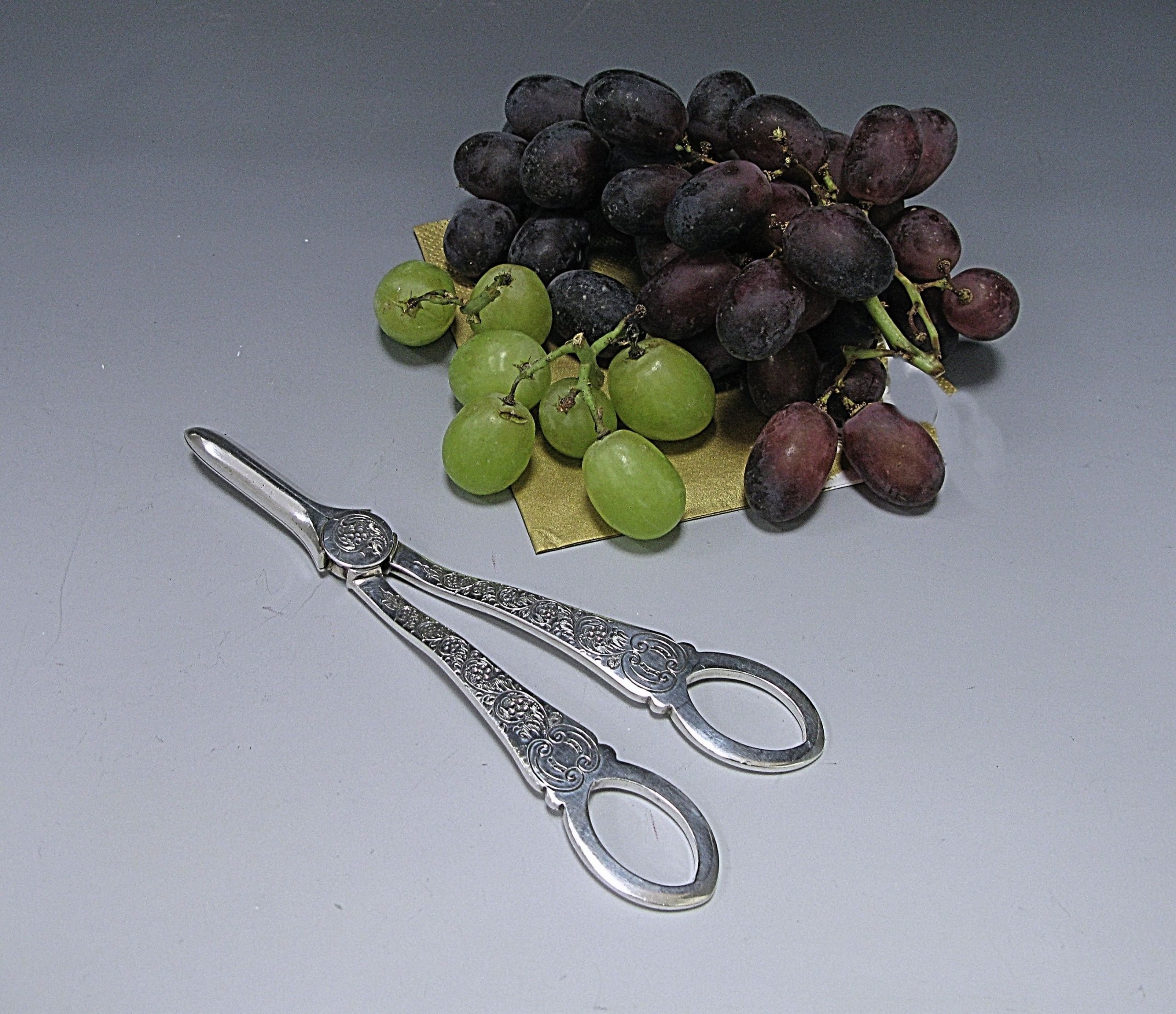 Pair of Sterling Silver Victorian Grape Scissors / Shears 1