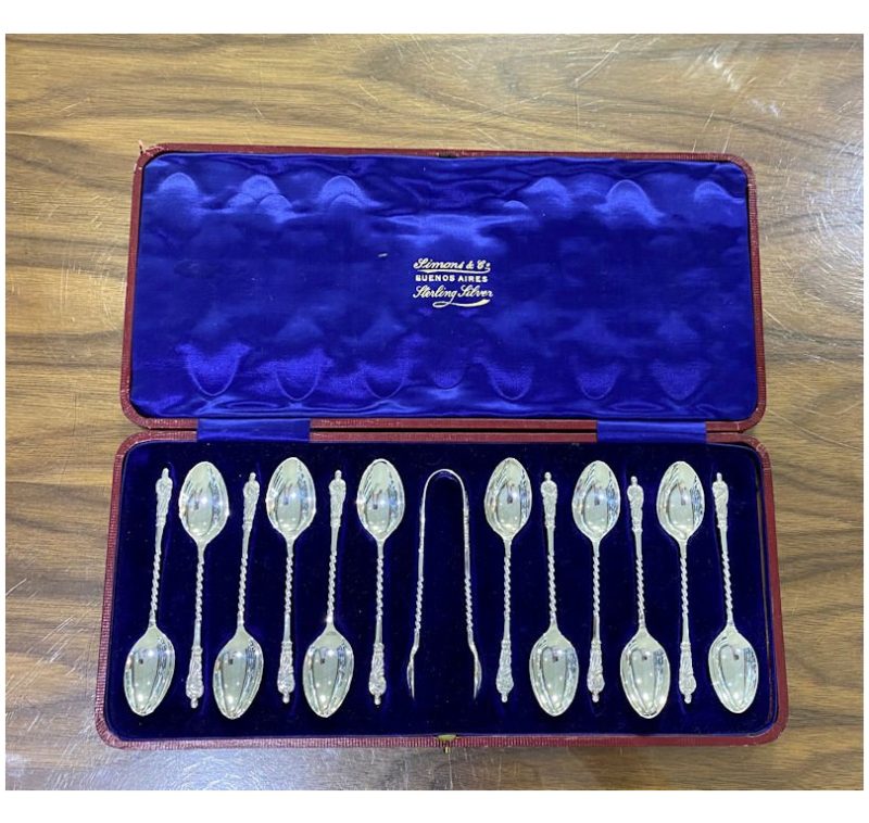 Set of 12 Edwardian Antique Silver Apostle Coffee Spoons made in 1907