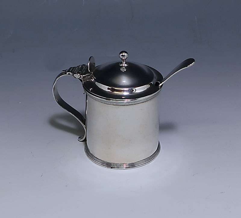 Antique Silver George III Mustard Pot made in 1806.